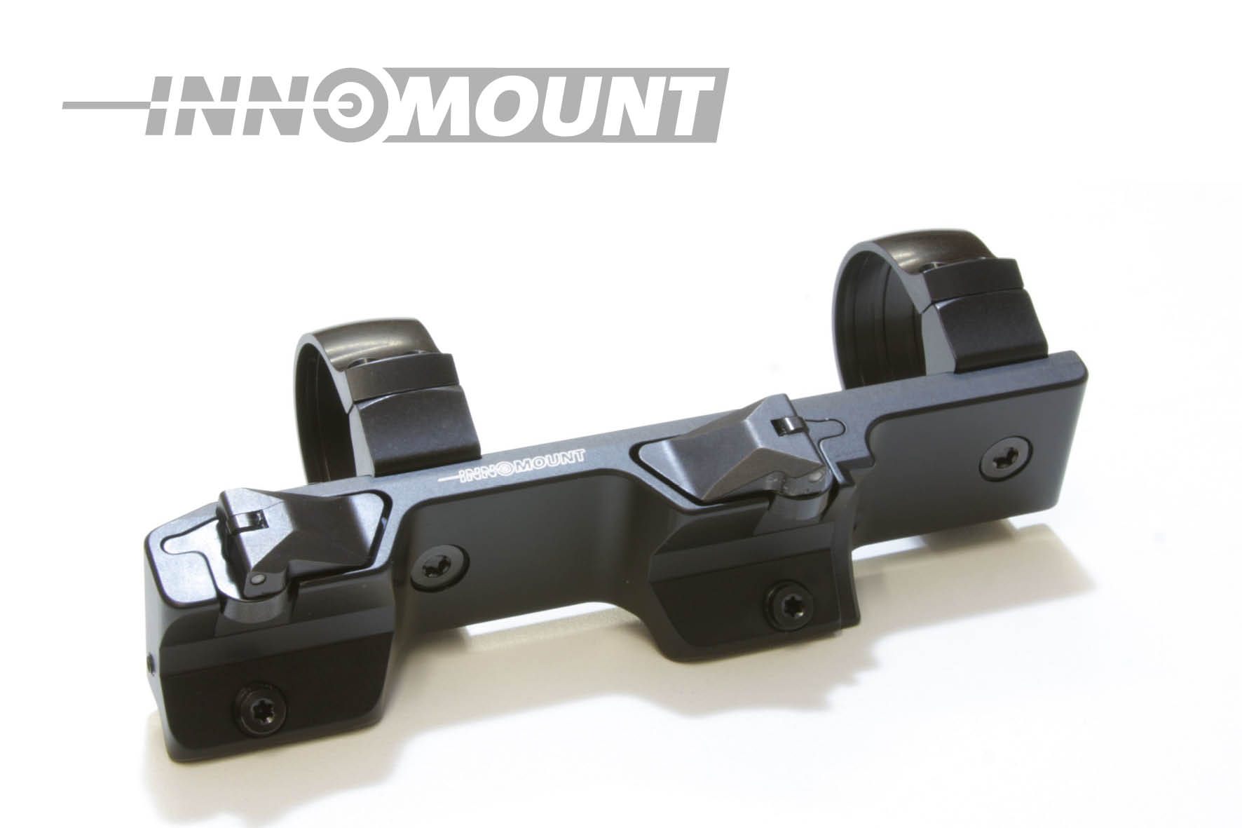 2021-01_Webshop_Blaser-Montagen-Aufkipp41-453zlsntiNJRrYzE