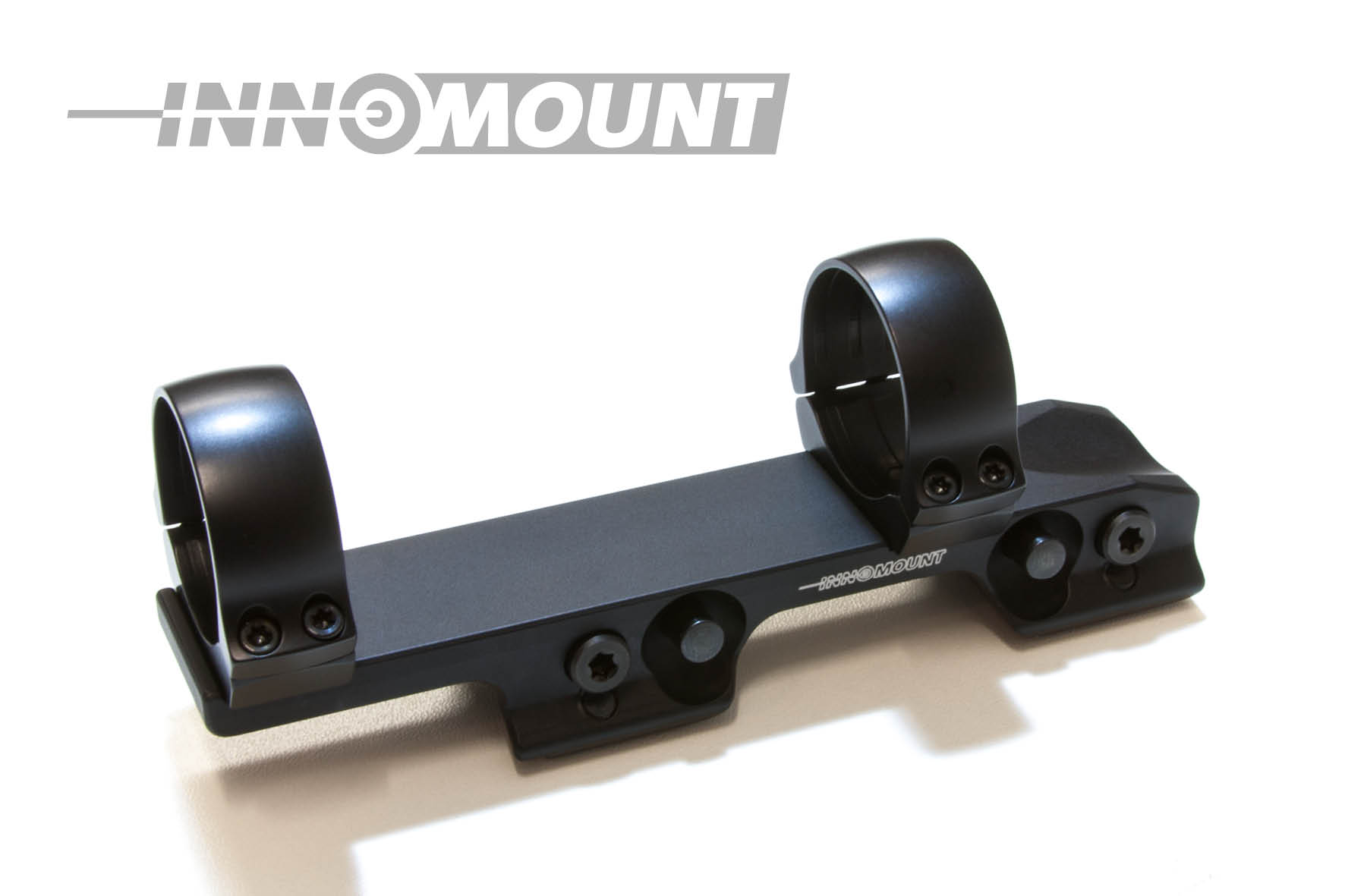 2021-01_Webshop_Blaser-Montagen-Aufkipp41-452EboF0Qh2QbtLc